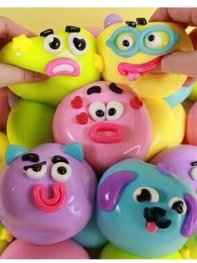 Viral Orbs Smushers Squishy Purple NWT